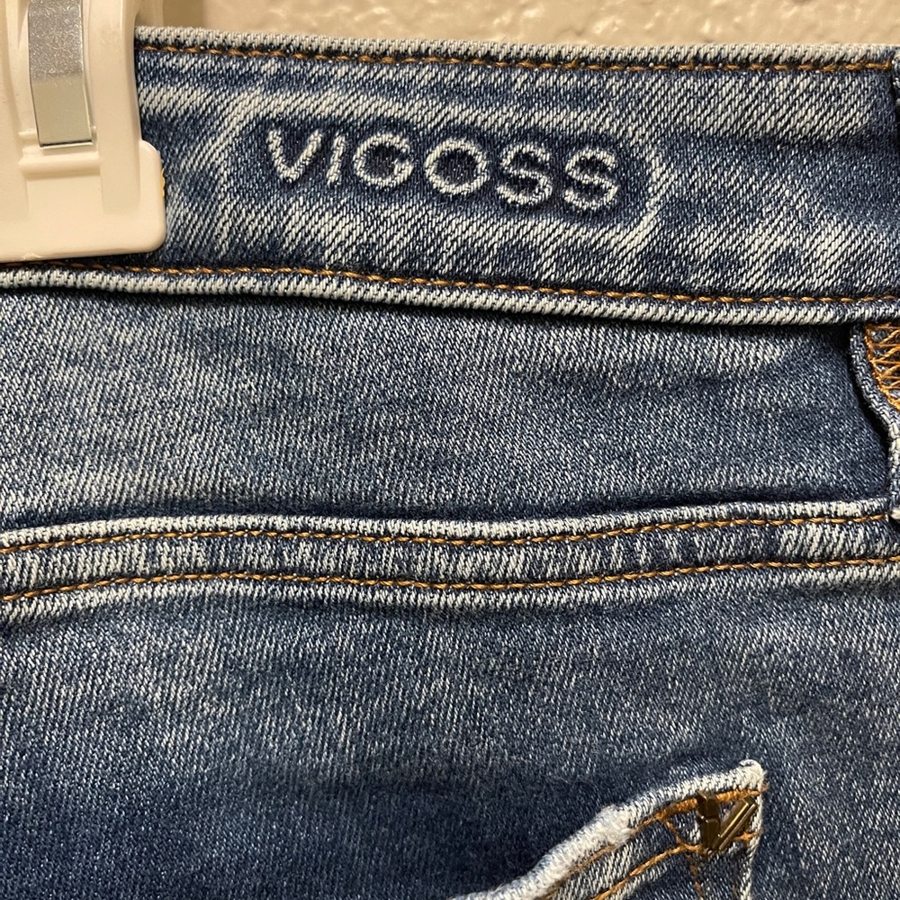 Vigoss Classic Blue Distressed Jeans